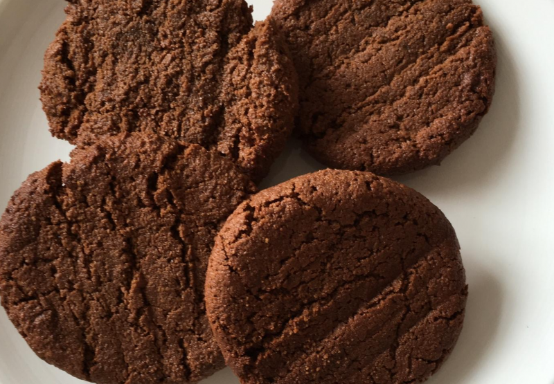 elevate coconut cacao biscuits
